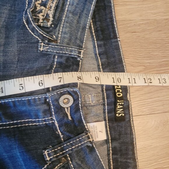 ZCO Jeans Size 7 Embellished Crop Capri Low Rise Medium Wash Denim - Picture 7 of 10